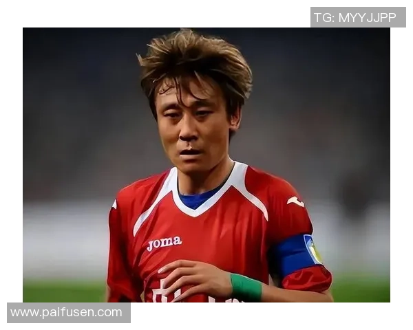 因踢足球被骂的球星究竟是谁 他为何饱受争议引发热议 因踢足球被骂的球星究竟是谁 他为何饱受争议引发热议