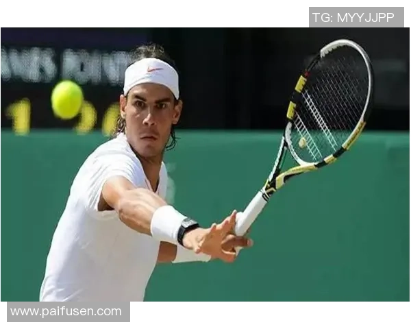 左撇子足球球星的独特魅力与技术解析盘点那些与众不同的左脚天才 左撇子足球球星的独特魅力与技术解析盘点那些与众不同的左脚天才