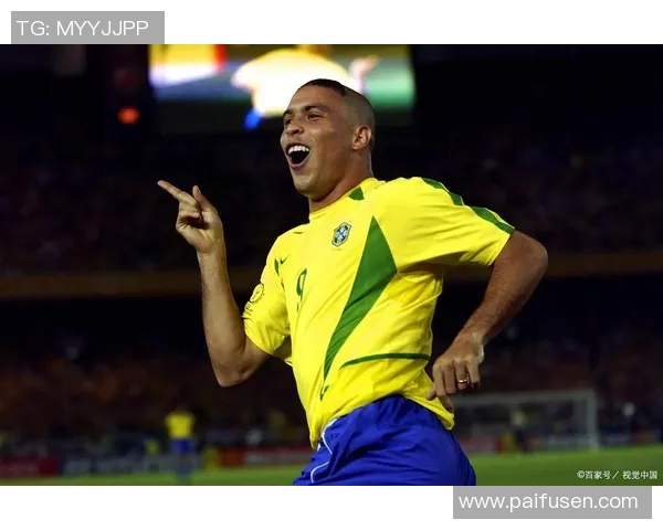 罗尼究竟是哪个足球巨星的儿子他背后的父亲是谁揭秘